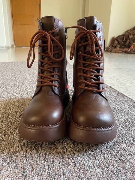 Brown Leather Boots Size 38 4