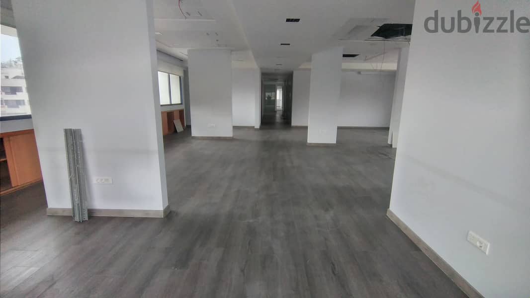Large Office Space for rent in Dbayeh 3