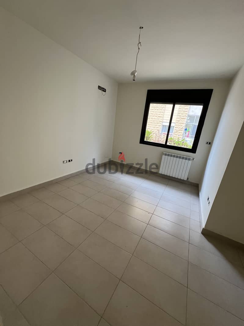 Apartment for sale in Elissar شقة للبيع في اليسار 8