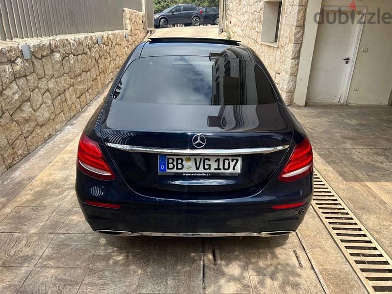 E200 4matic AMG package full option from germany! 5