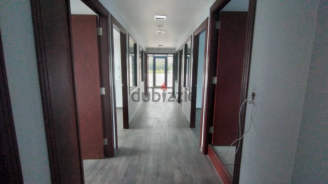 Large Office Space for rent in Dbayeh مكتب واسع للايجار في ضبية 6