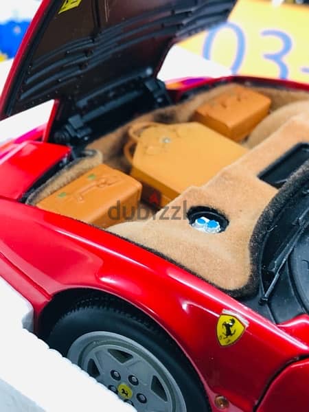 1/18 diecast Full opening Ferrari Testarossa 1989 by Kyosho New in Box 9