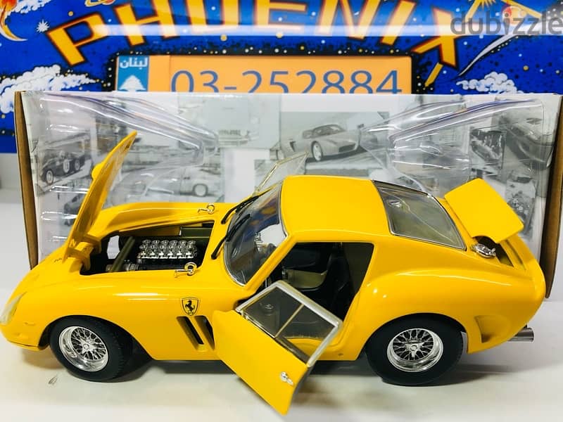 1/18 diecast full opening Ferrari 250 GTO by Hotwheels New in box. 1