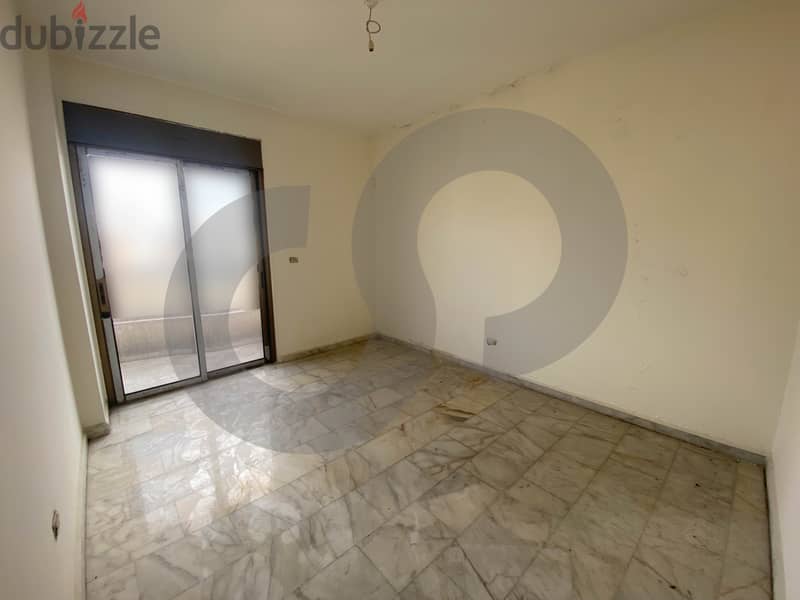 spacious apartment for rent in Beirut-Mar Elias/بيروت REF#DE102562 4