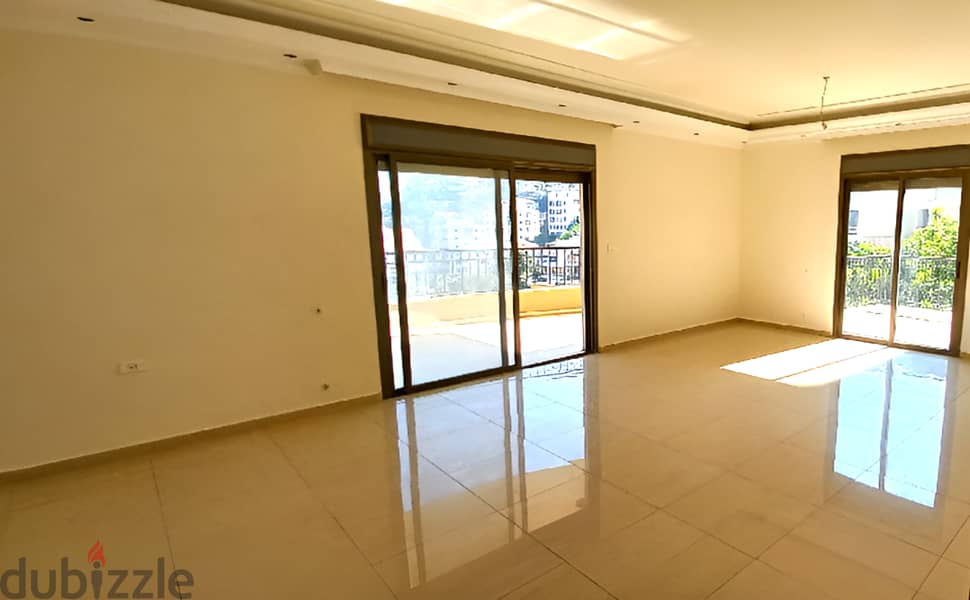 RWK100EM Apartment For Sale In Ain El Rihany شقة للبيع في عين الريحاني 3