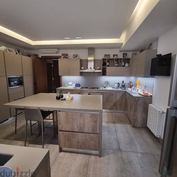 Outstanding I 300 SQM apartment in Ain Al Tineh . 5