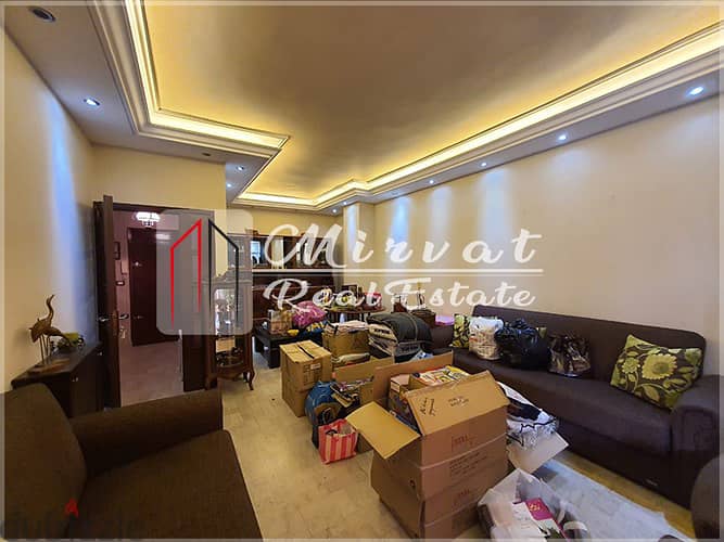 160sqm Apartment for Sale Achrafieh 200,000$|With Balcony 1