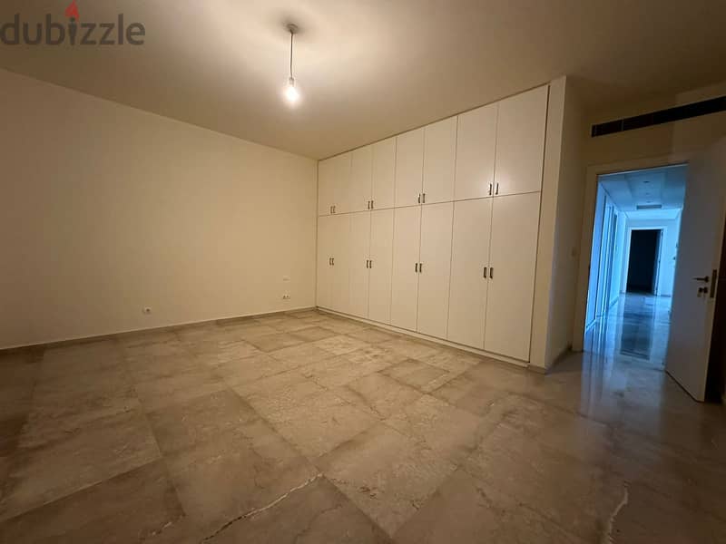 Gorgeous 450 m² Apartment for Sale in Rabieh! 10