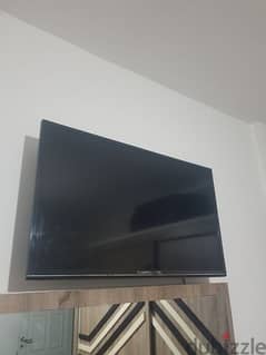 compomatic TV 32 inches 0