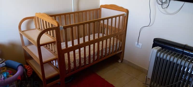 wooden crib 3
