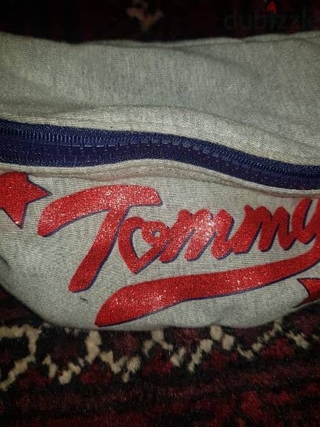 Tommy /2 5