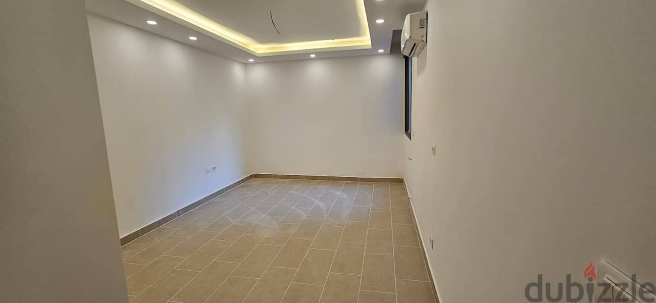 Apartment for sale in Hazmieh شقة للبيع في الحازمية 12
