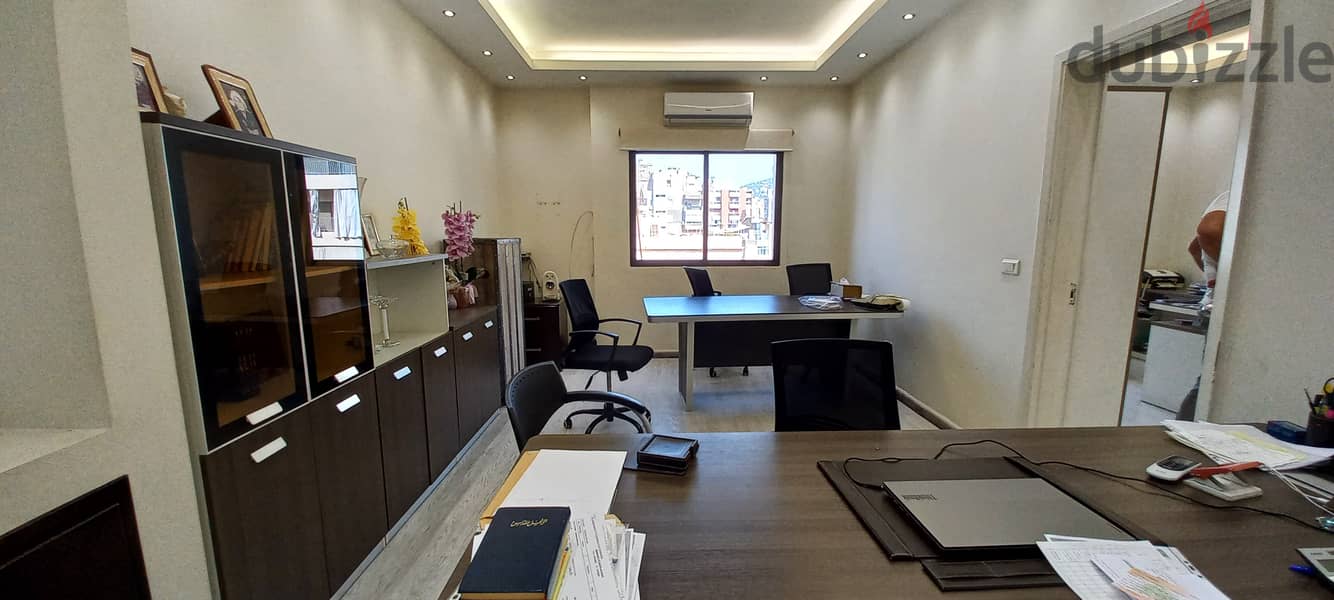 Furnished Office for Sale in Zalka مكتب مفروش للبيع في الزلقا 5