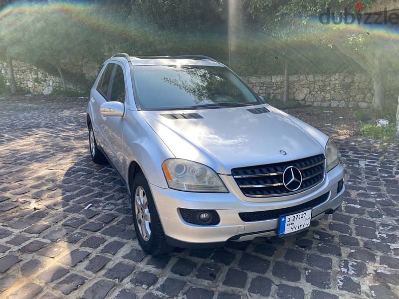 Mercedes Benz ML350 MY 2007 Silver in Black NO ACCIDENTS SUPER CLEAN 1