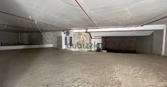 Showroom 340m² For SALE In Achrafieh #JF