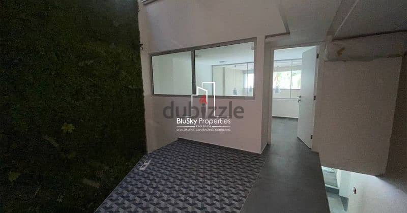 Office 200m² 6 Rooms For SALE In Achrafieh - مكتب للبيع #JF 1