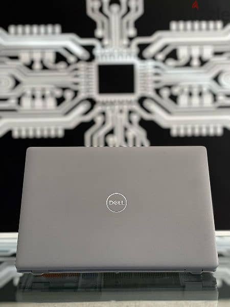 Dell i7 - 10th (10850H) / 16GB / Touch 3