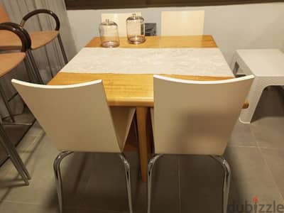 dining table with 4 chairs