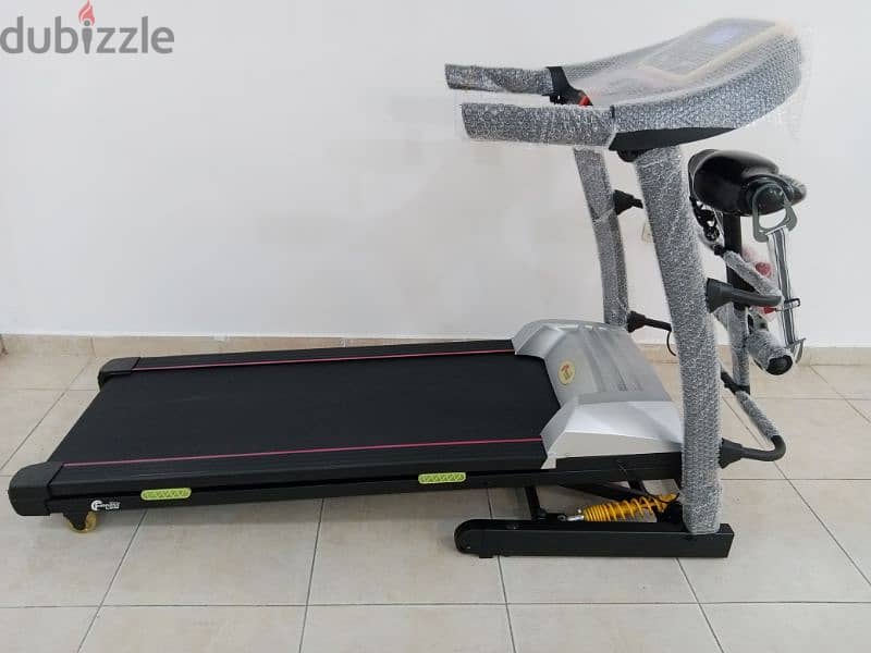 2.5hp full option new fitnes line,automatical incline,vibration mesage 0