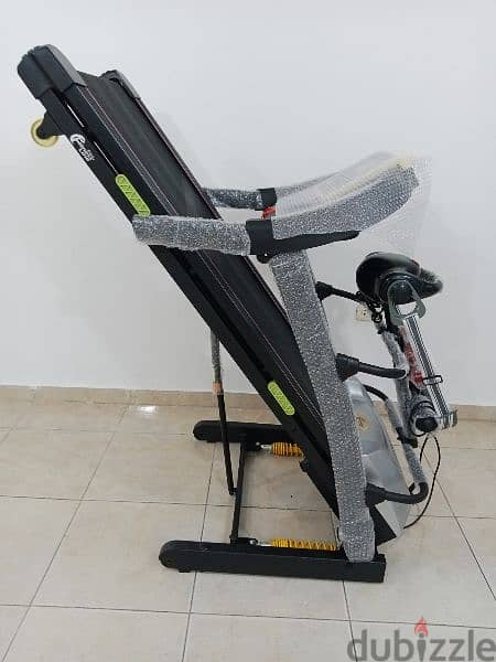 2.5hp full option new fitnes line,automatical incline,vibration mesage 4