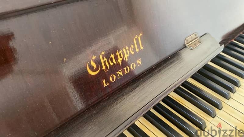 Antique Piano 2