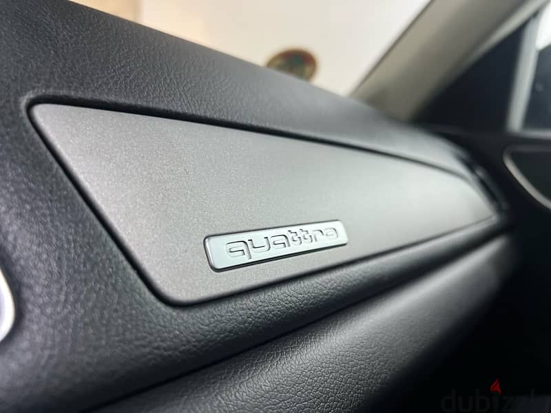 Audi Q3 quattro Panoramic Sport extended seats 17