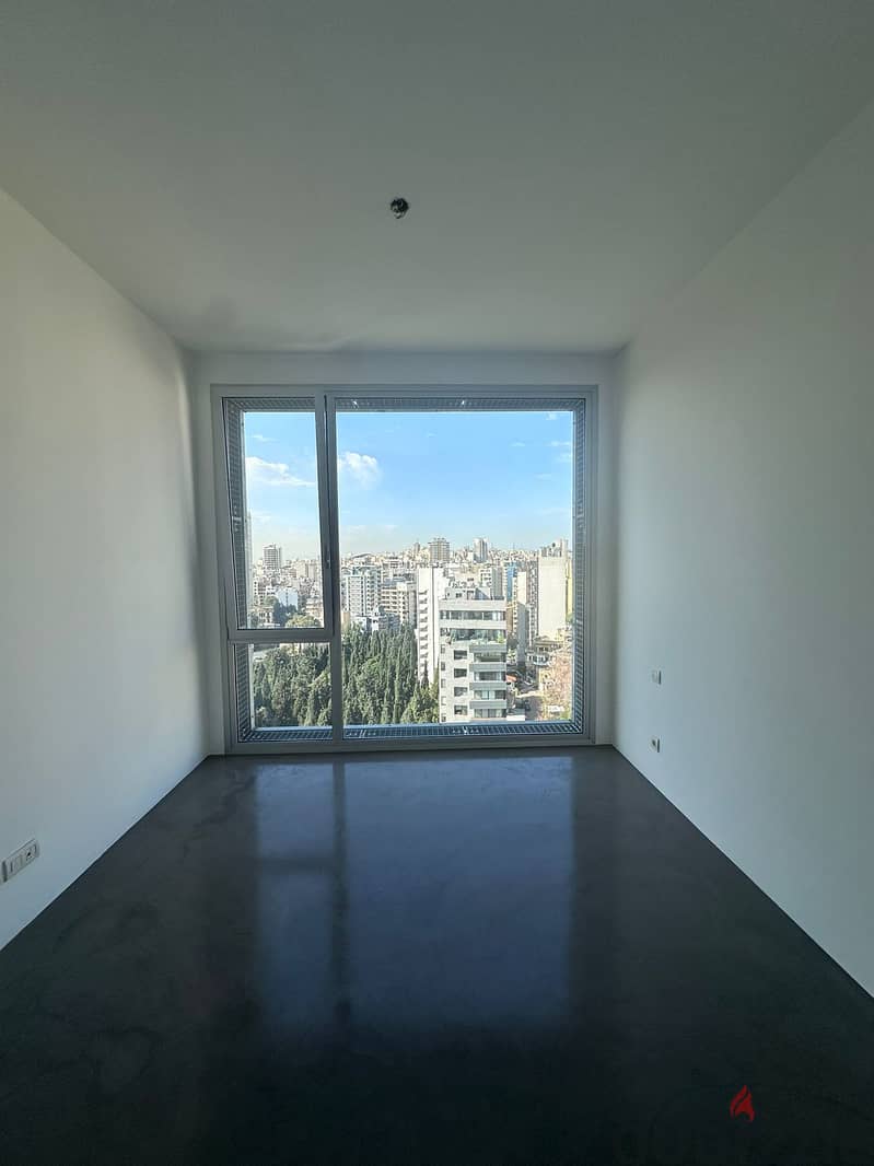 High Rise 3 Bedroom Apartment with Stunning Views in Achrafieh 4