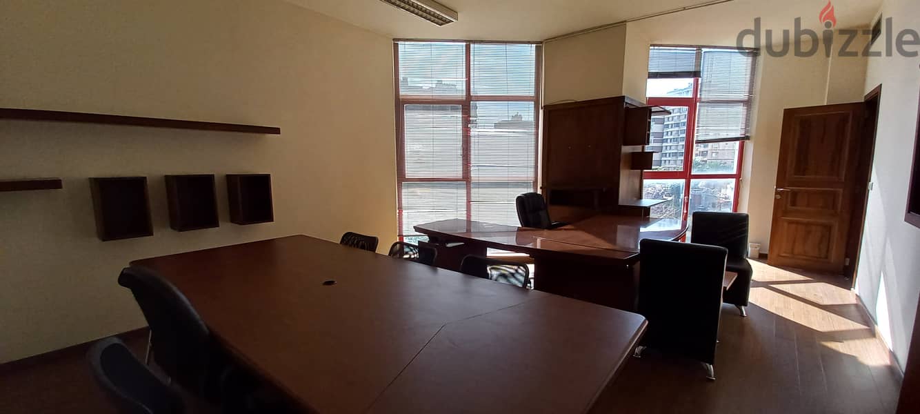 Furnished office in commercial center in Zalka for rentمكتب مفروش 6