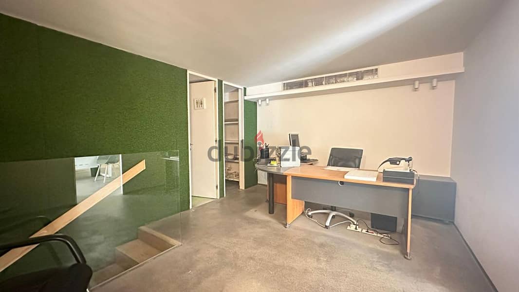 Shop for rent in Verdun محل تجاري للإيجار في فردان 6