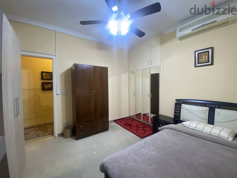 Apartment for sale in Hazmiyeh شقة للبيع في الحازمية 4