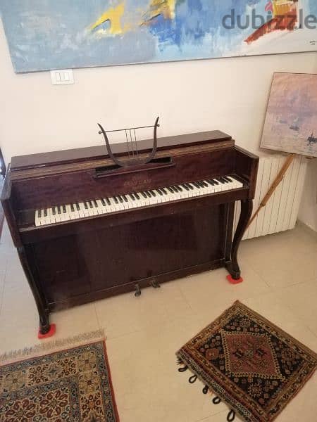 piano gaveau droit. بيانو 1