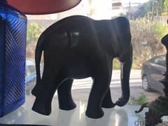 elephant statue 0