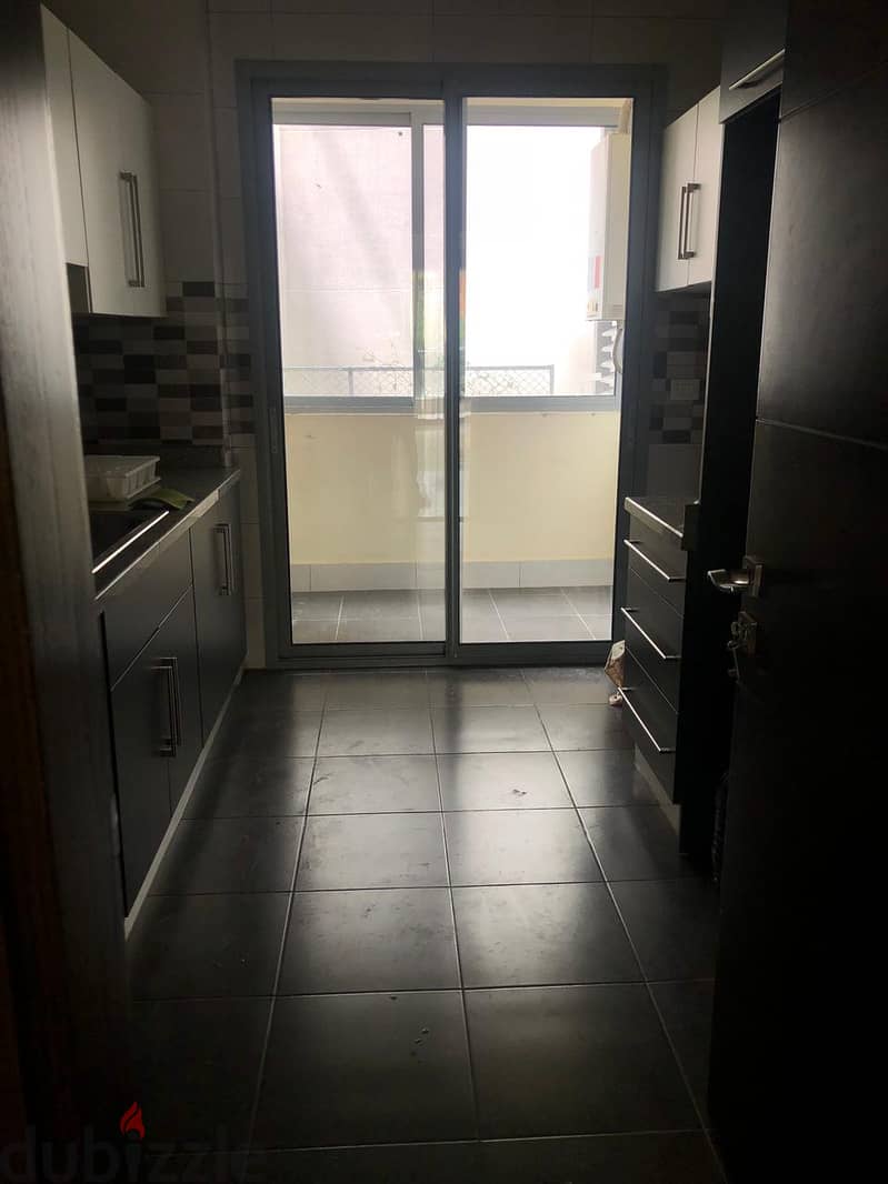 A 195 m2 apartment for Rent in Achrafieh 13