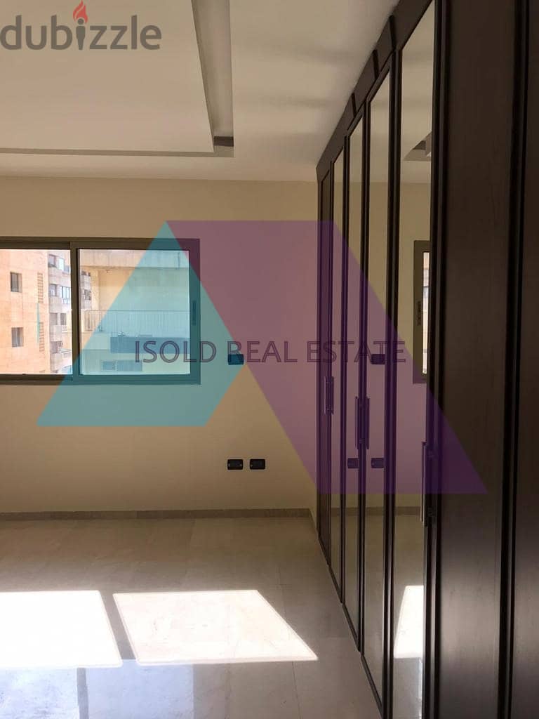 A 300 m2 apartment for rent in Ramlet El Bayda/Beirut 4