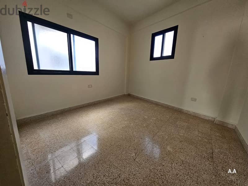 Ashrafieh | Renovated 2 Bedrooms Apart | 2 Balconies | 80m² | Catch 4