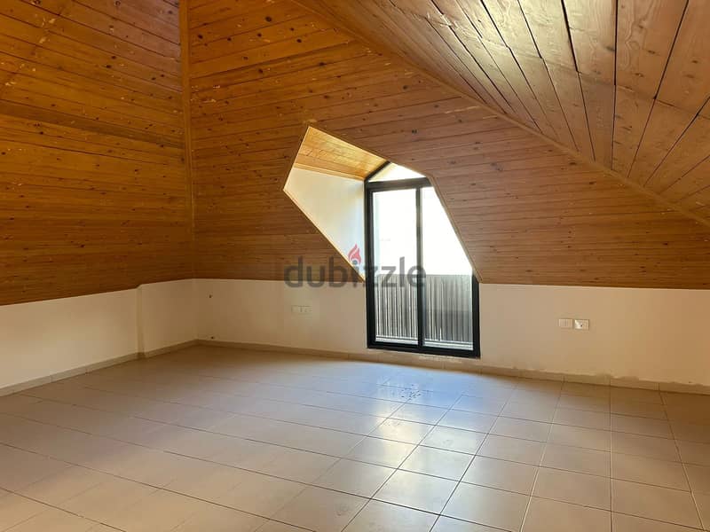 Penthouse with Panoramic View for Rent in Mansourieh 1