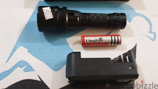 1000 lumen ultrafire led light diving