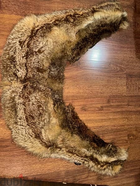 sheepskin rug + badger skin + 2 fox fur real 0