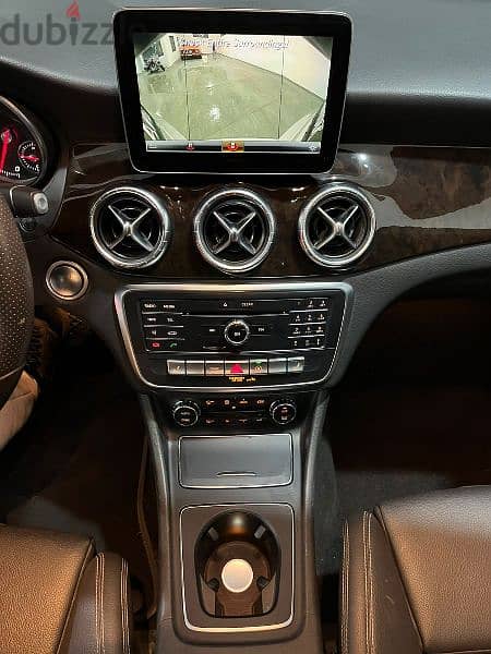 Mercedes CLA 250 4matic Look AMG Low Milage 3