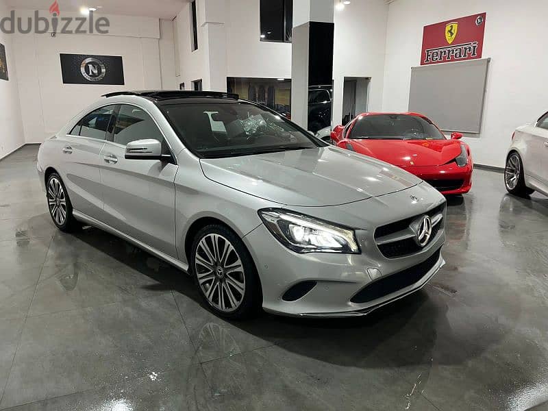 Mercedes CLA 250 4matic Look AMG Low Milage 13
