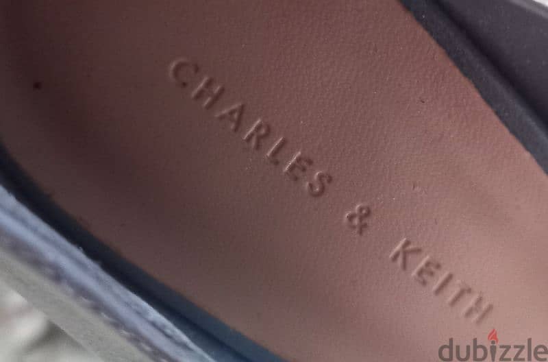 Charles &keith size37 2