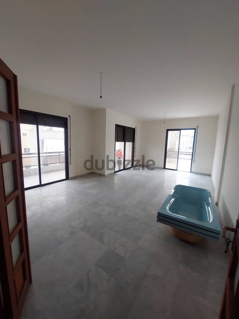 200 SQM Apartment in Bauchrieh, Metn with Terrace 1
