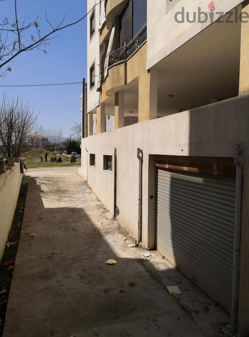 Warehouse for sale in Zahle-مستودع للبيع في زحلة 1