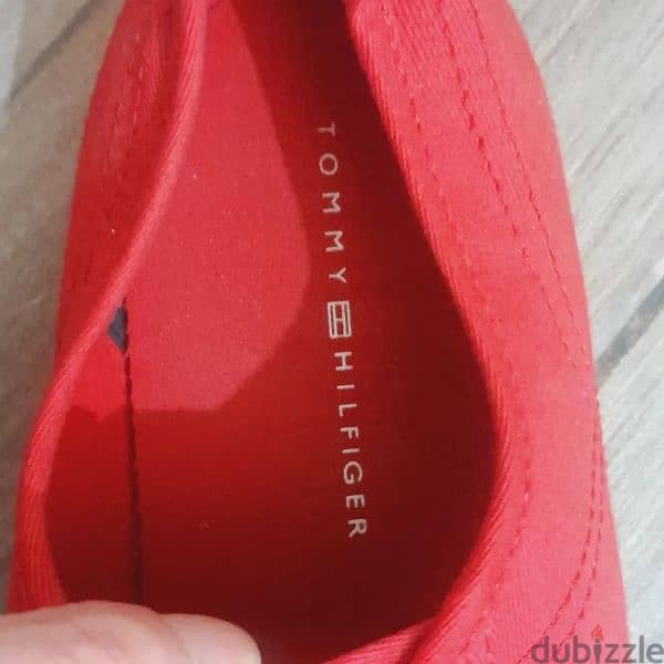 Authentic Tommy Hilfiger Sneakers 3