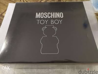 Moschino toyboy original