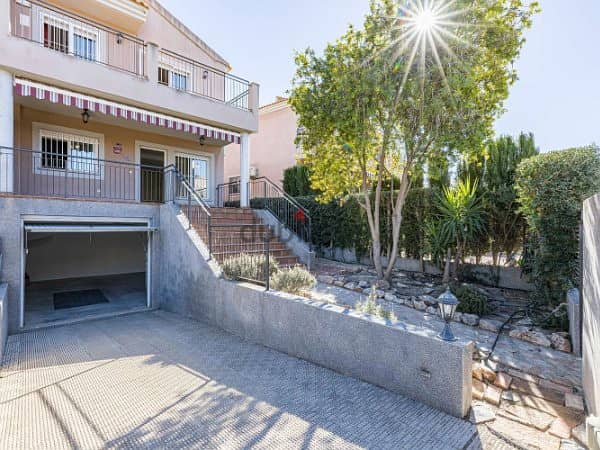 Spain Semi-detached house in Murcia quiet neighborhood Ref#RML-01779 4