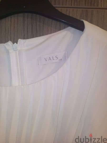 dress, white very gd condition 1