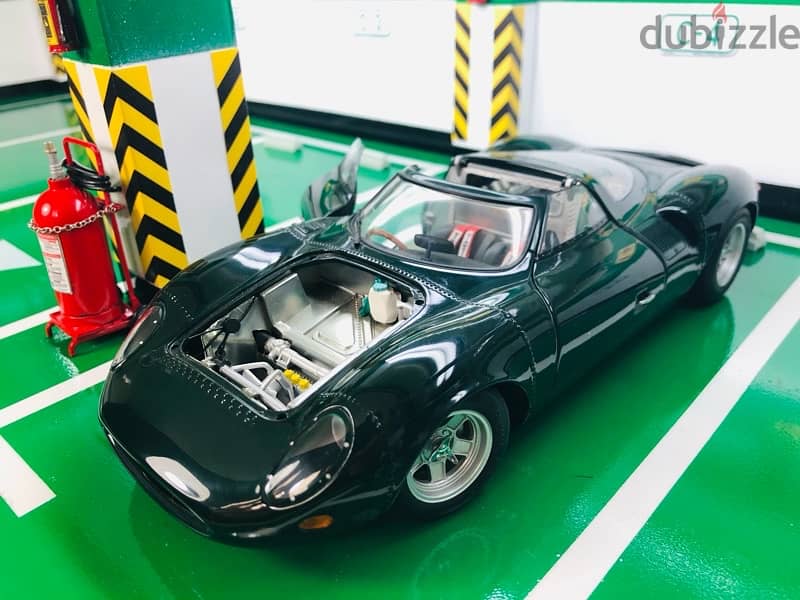 1/18 diecast Extremely Rare Jaguar XJ13  by Autoart (Two available) 15