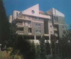 Building for sale in Deir Qoubel