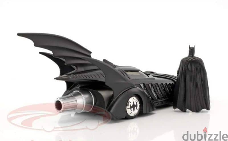 Batmobile (The Movie Batmobile Forever "95) diecast car model 1;24. 2